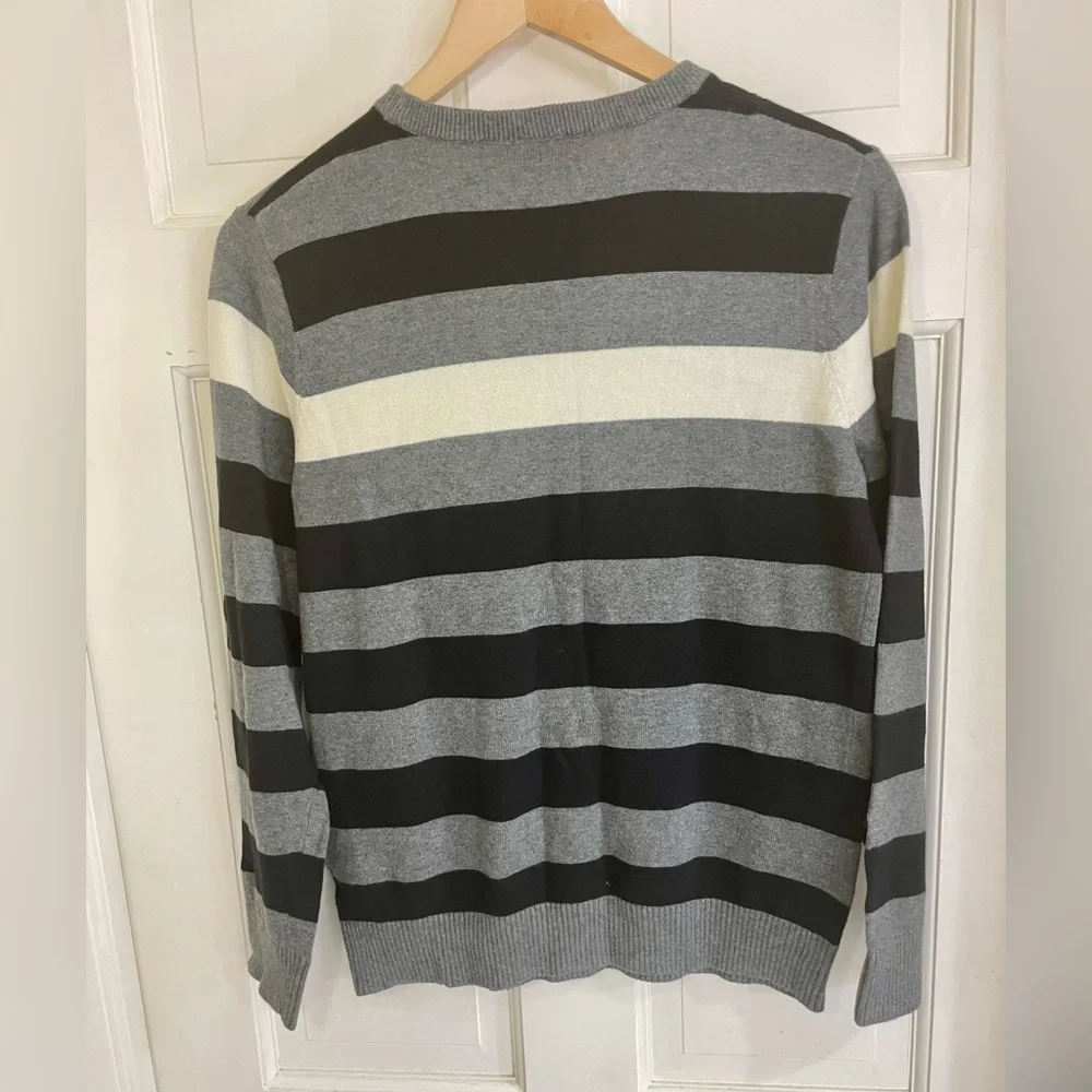 NWT Children’s Place boys 10/12 cotton sweater wide stripes